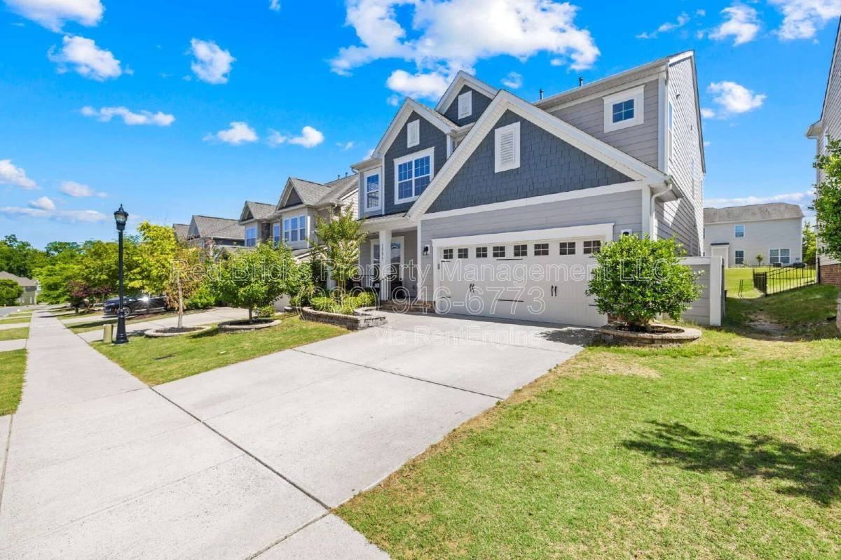 10677 Sky Chase Ave Nw - Photo 3 of 10