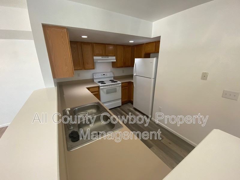 331 Annie Morgan Ct - Photo 6 of 15