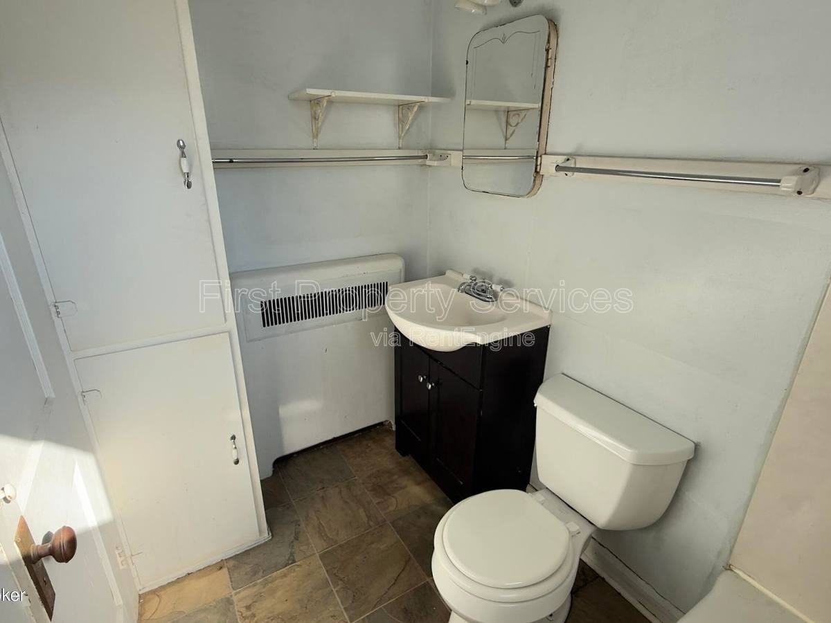 2121 Culbertson Ave #D - Photo 7 of 10