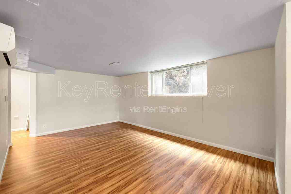4106 Perry St - Photo 2 of 10