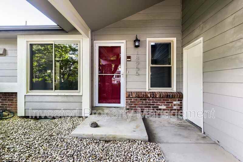 18955 E 45th Ave - Photo 3 of 17
