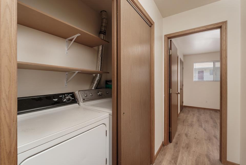 504 Josephine Dr - Photo 4 of 9