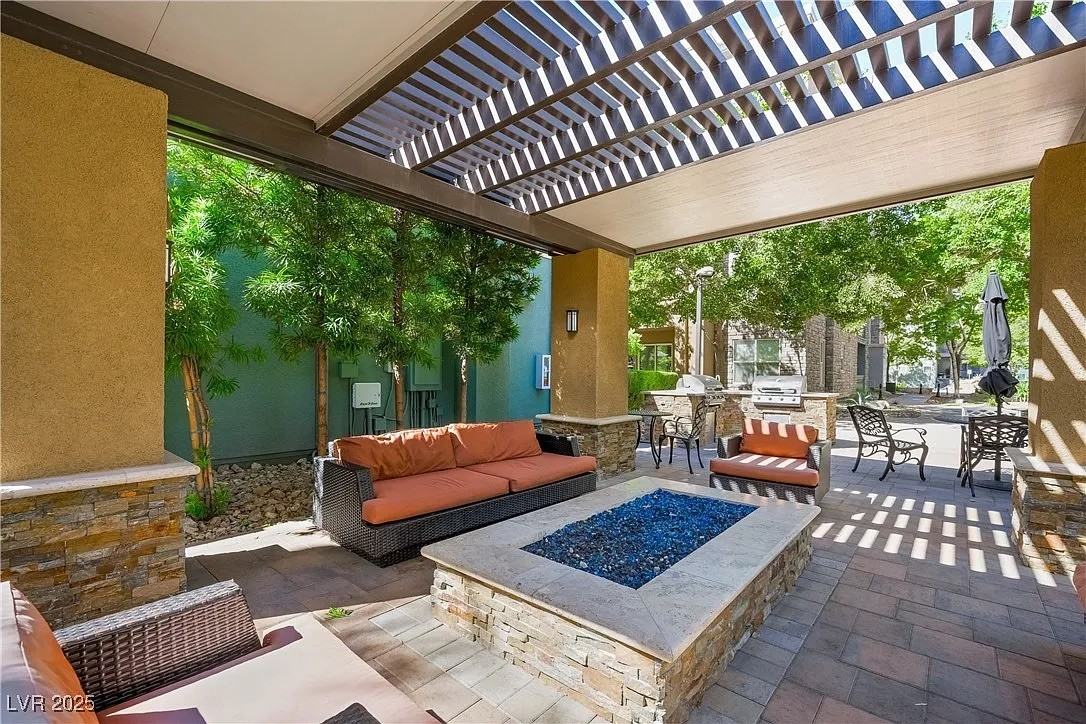 20 E Serene Ave #104 - Photo 4 of 5