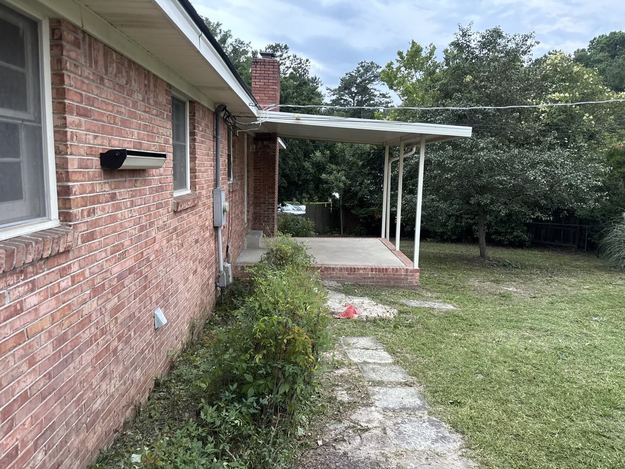 167 Saint Mark Dr - Photo 2 of 25