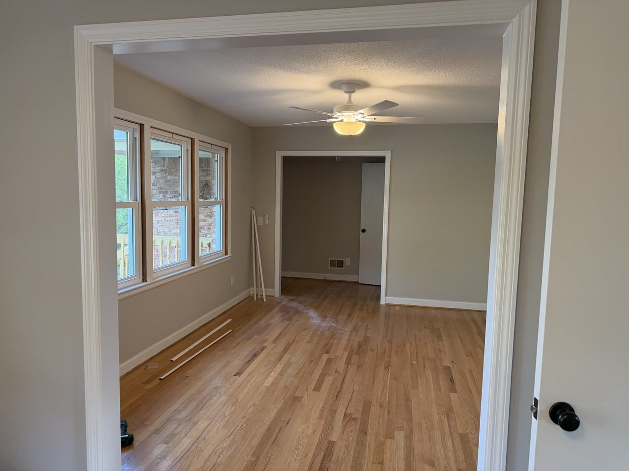 167 Saint Mark Dr - Photo 4 of 25