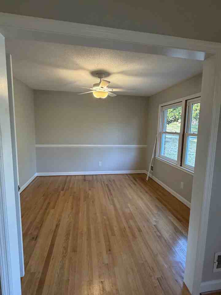167 Saint Mark Dr - Photo 5 of 25