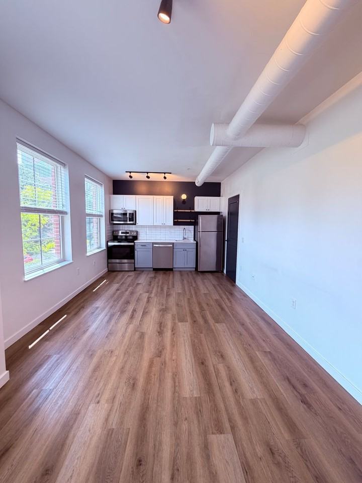 308 Miltenberger Street - Photo 6 of 39