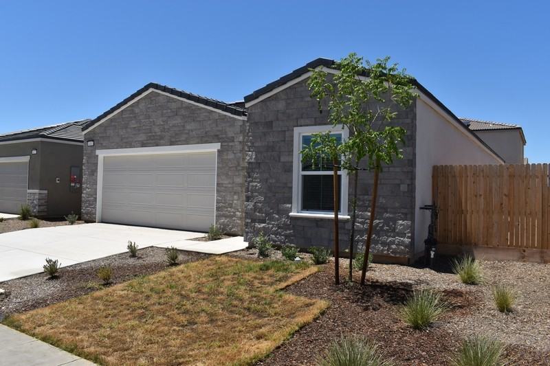 4481 N San Miguel Ave - Photo 2 of 34