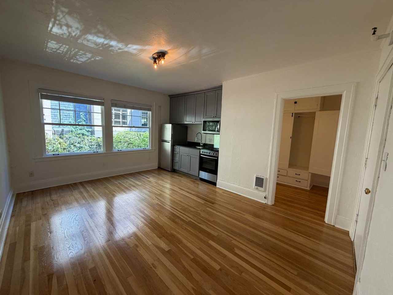 Greenway Apartments - Photo 7 of 50