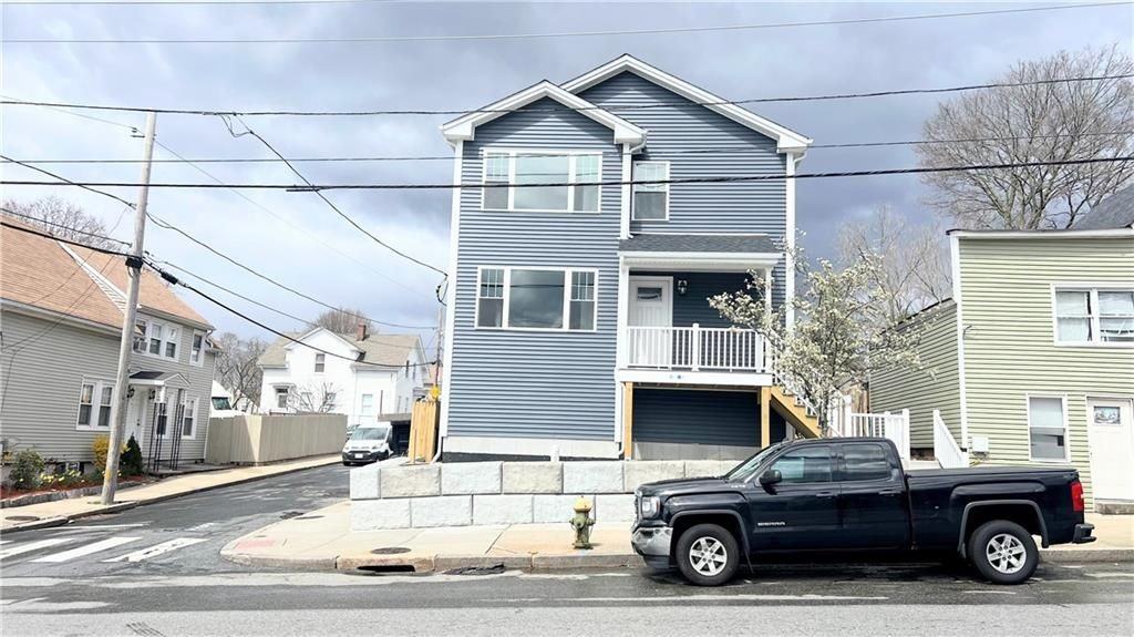 1035 Atwells Ave ##2