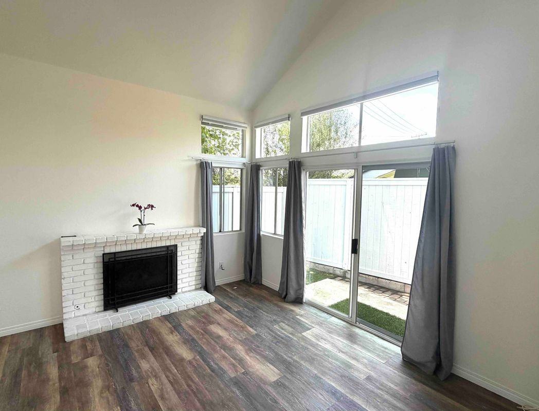 2057 Tustin Ave ##A - Photo 6 of 14