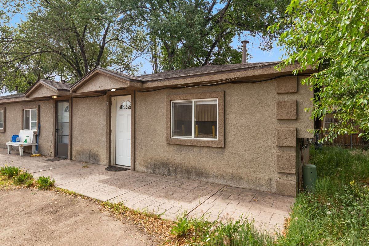303 N Santa Fe Ave - Photo 3 of 27