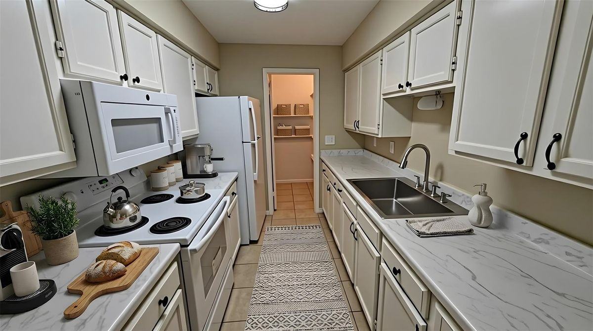 7400 Bellerive Dr - Photo 6 of 18