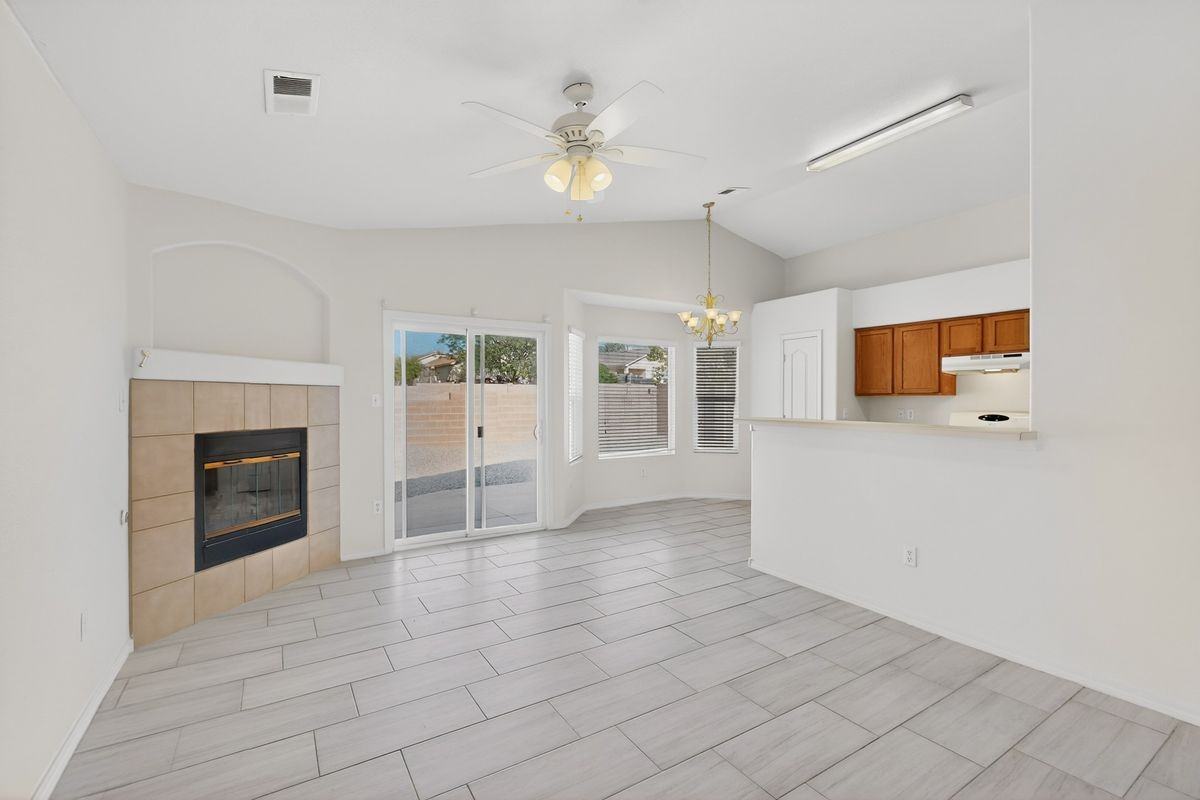 3305 Tin Cup Rd Ne - Photo 4 of 40