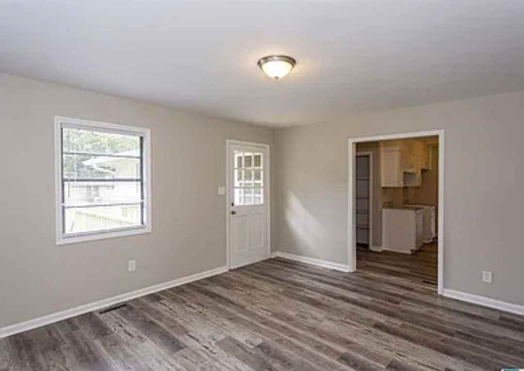 1601 4th St Nw - Photo 2 of 10