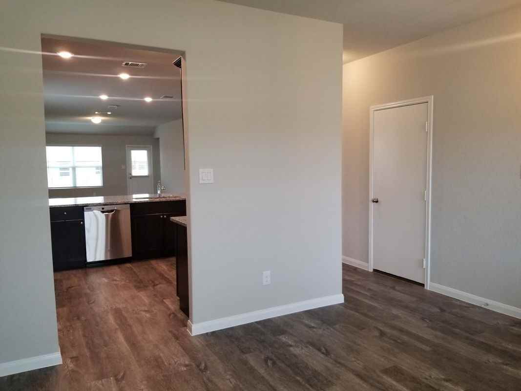 6035 Akin Pl - Photo 4 of 6
