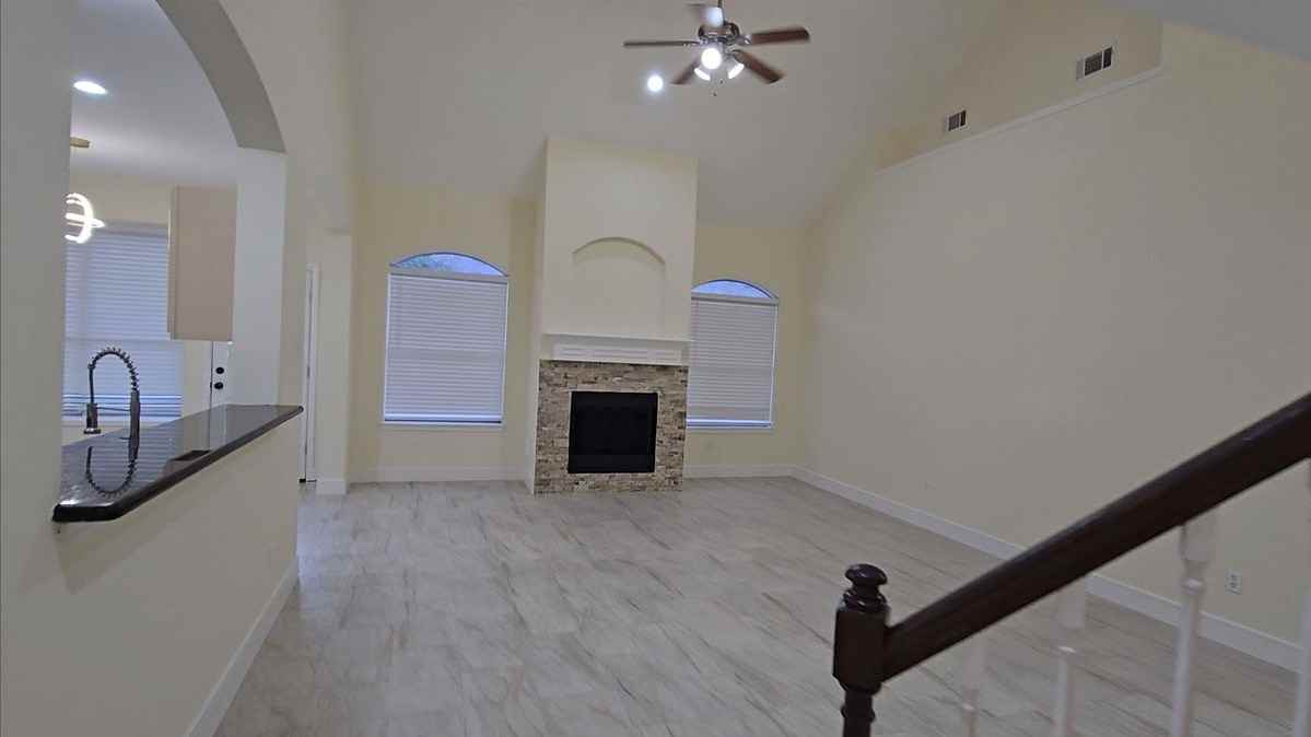 5510 Cedaredge Ct - Photo 2 of 26