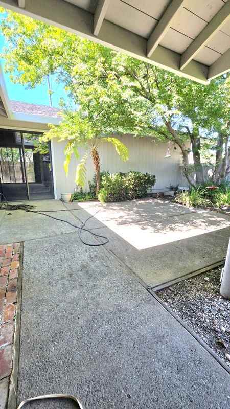 6480 Havenside Dr - Photo 3 of 27