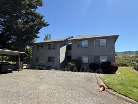 2145 Nw Heidi Ln #D - Photo 1 of 1