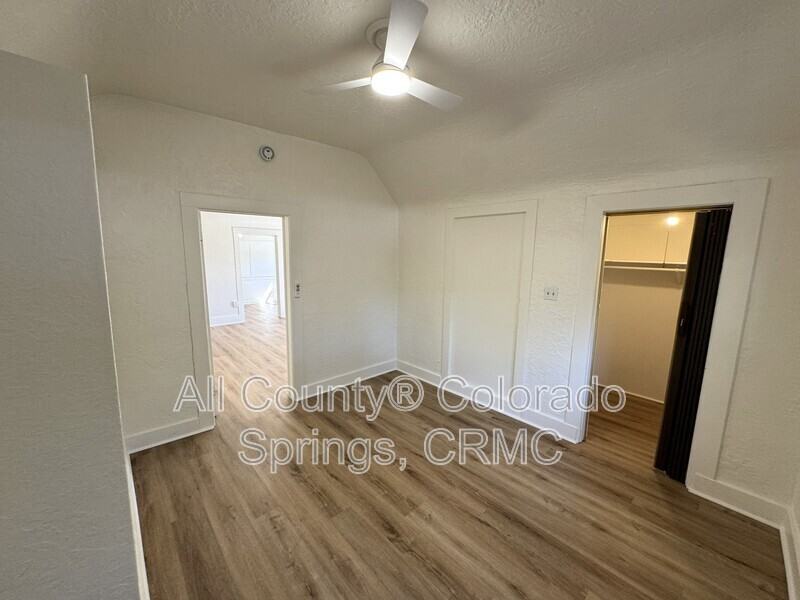2430 W Vermijo Ave - Photo 5 of 30