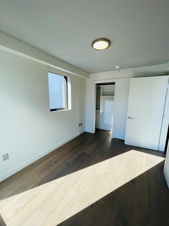 1238 Sutter St - Photo 6 of 14