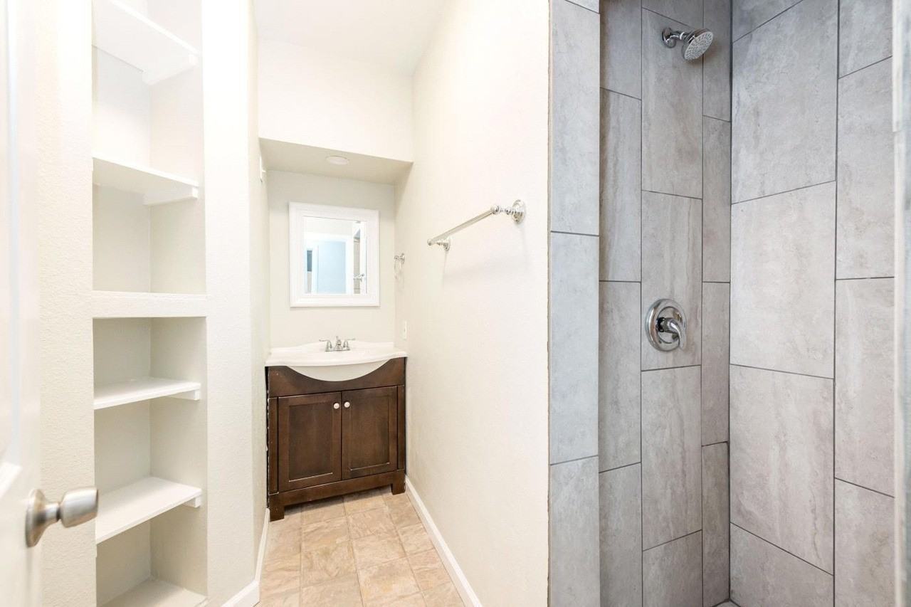 3770 E Madison Ave - Photo 5 of 13
