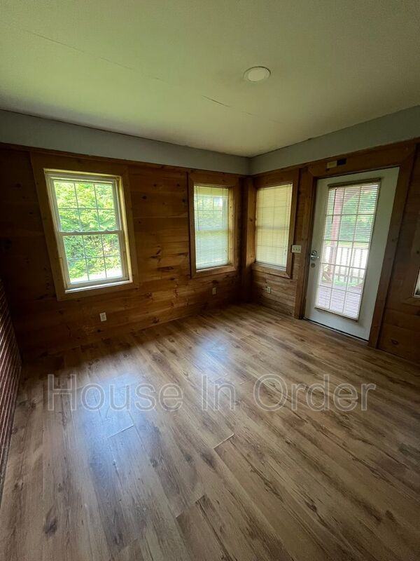 54 Cottage Dr #A - Photo 7 of 13