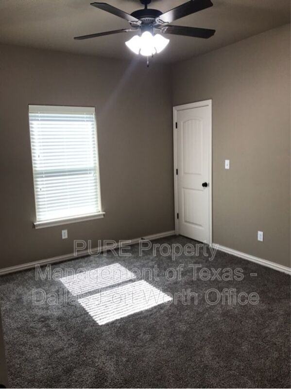 3011 Enchanted Rd - Photo 5 of 12