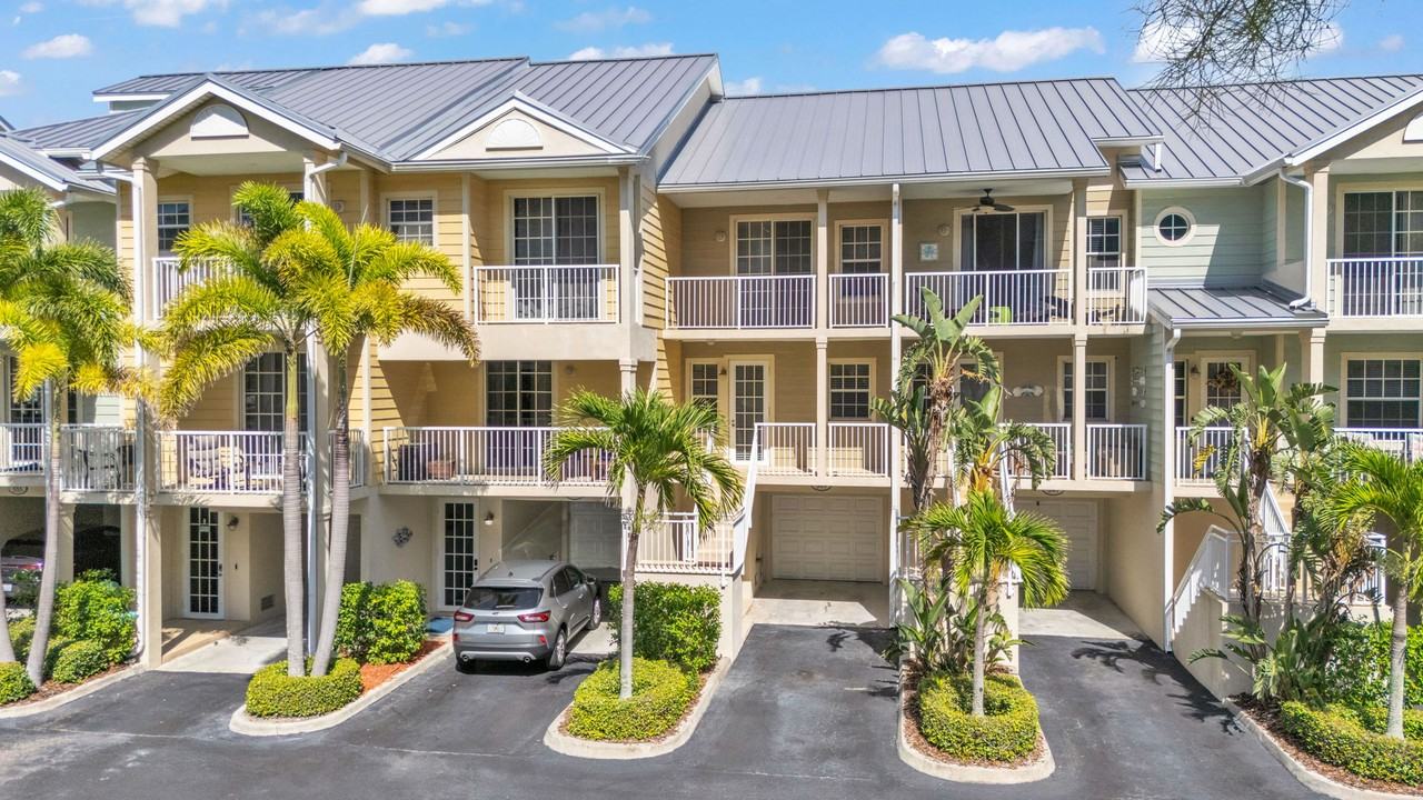 549 Bahia Beach Blvd - Photo 2 of 40