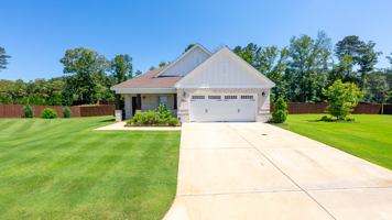featured image of 41 Loblolly Ln