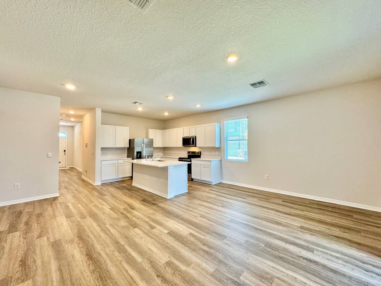 2481 Mellow Ln - Photo 7 of 36