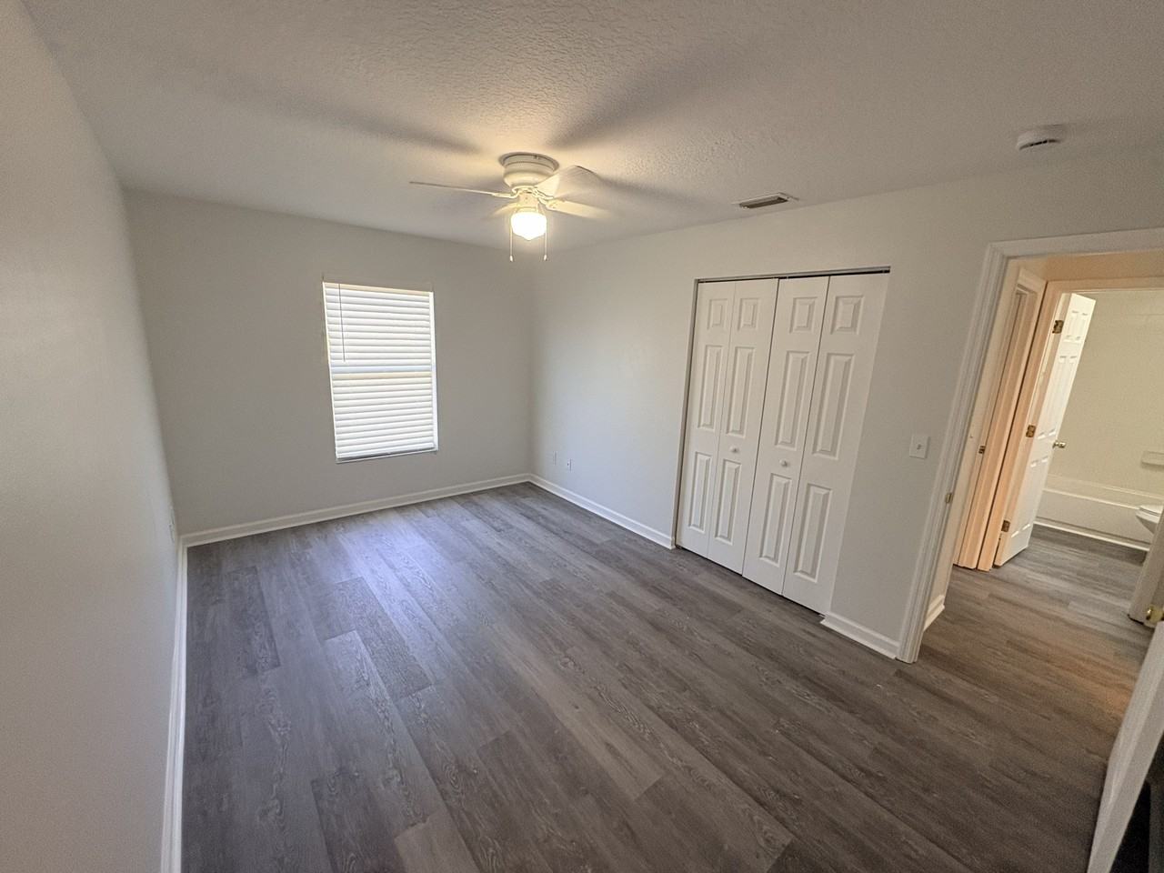 2829 Nordman Ave - Photo 7 of 21