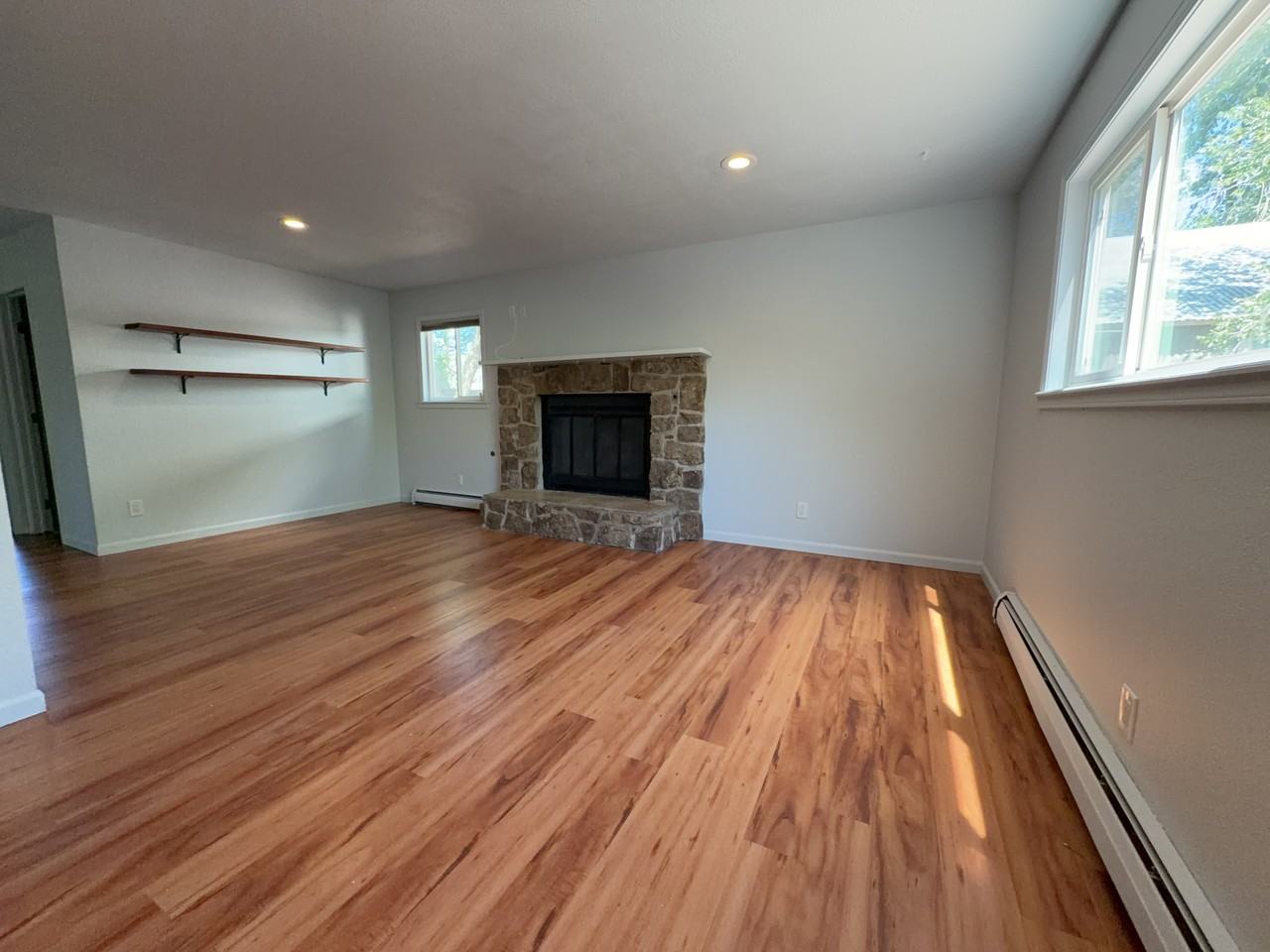 2921 Main St - Photo 5 of 19