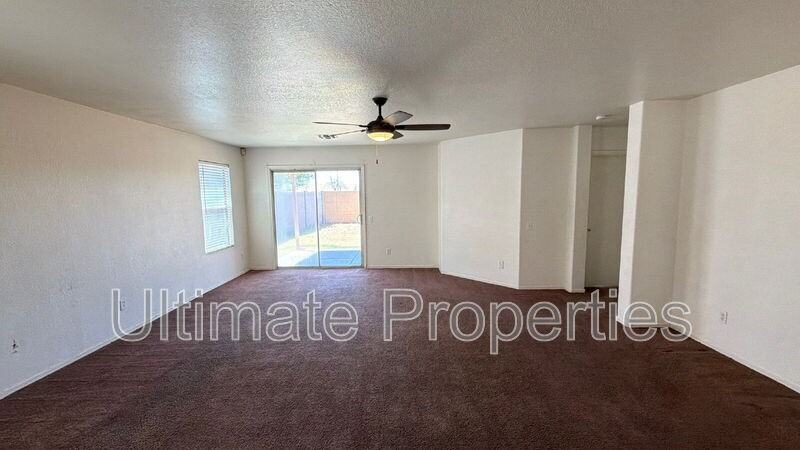 10435 W Pasadena Ave - Photo 2 of 5