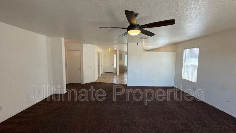 10435 W Pasadena Ave - Photo 3 of 5