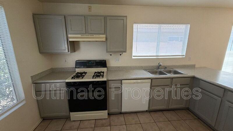 10435 W Pasadena Ave - Photo 4 of 5