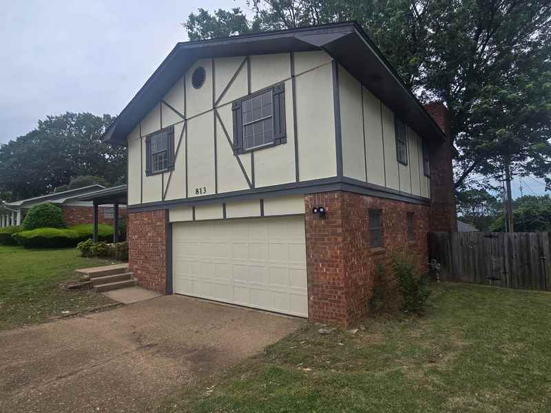 813 W A Ave - Photo 3 of 5