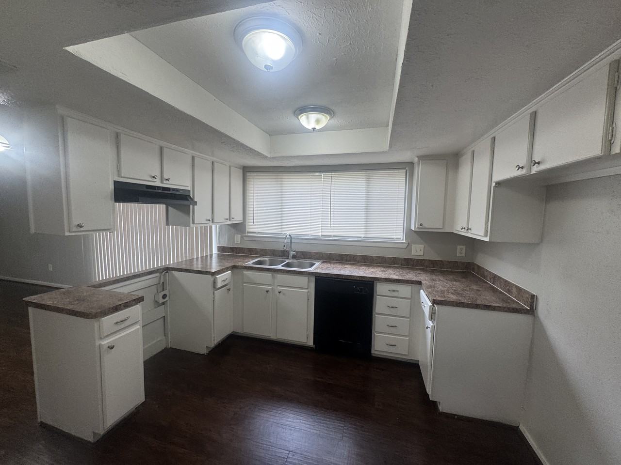 23139 Lestergate Dr - Photo 7 of 20