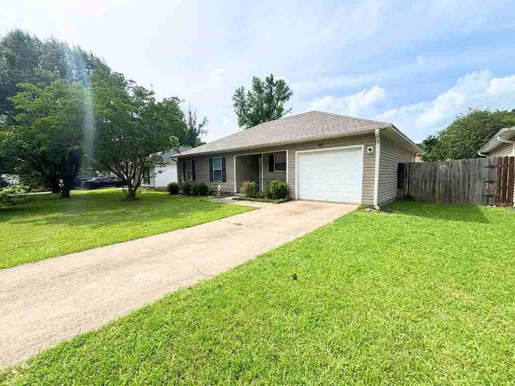 89 Belair Loop - Photo 2 of 19