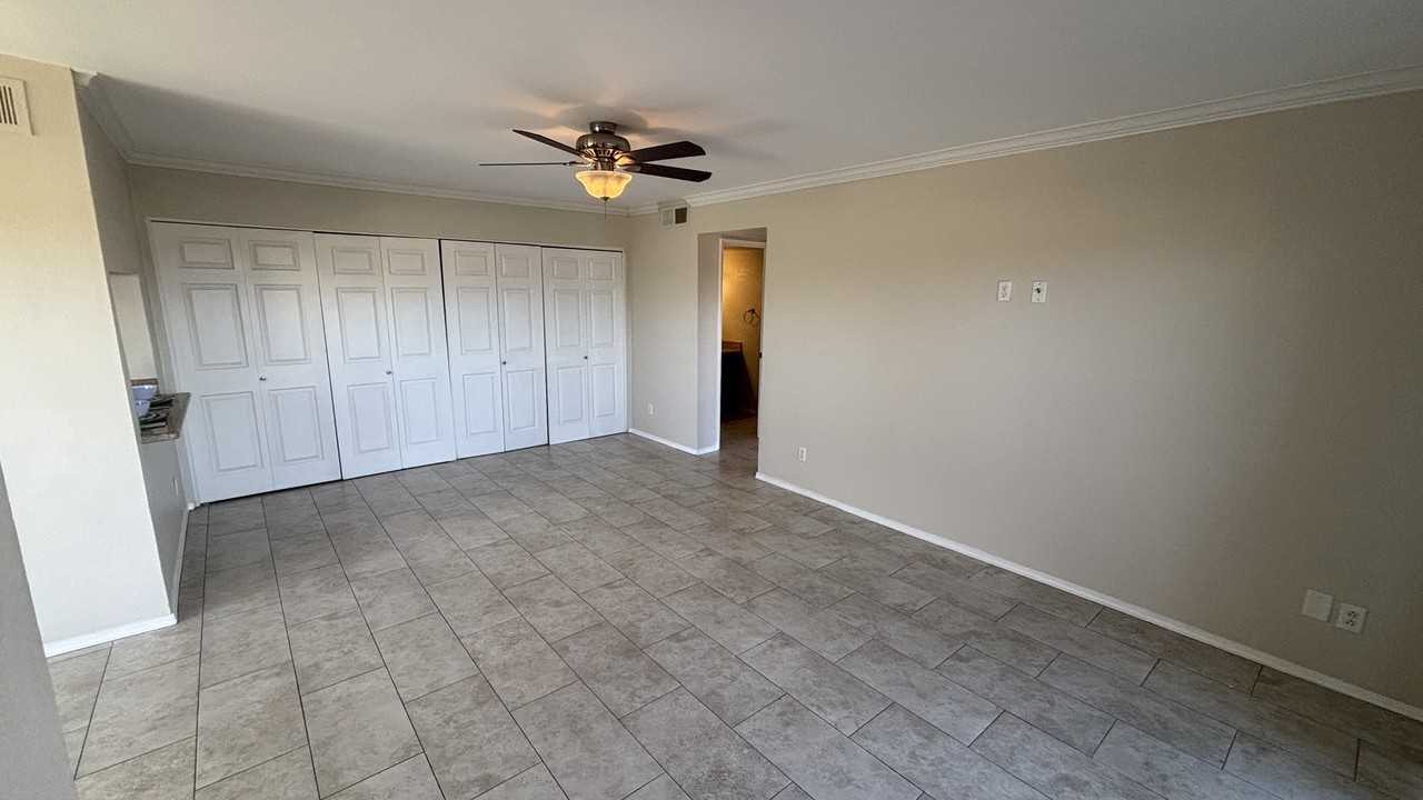 3600 N Hayden Rd - Photo 5 of 24
