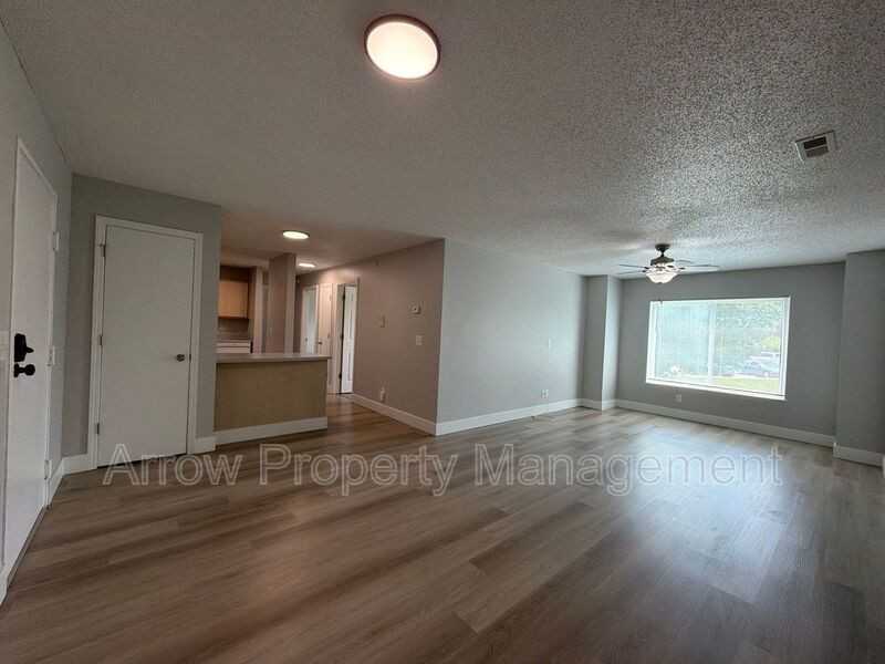 1116 S 2nd St #203 - Photo 2 of 11