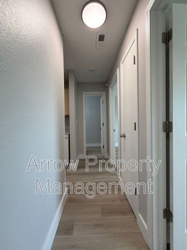 1116 S 2nd St #203 - Photo 4 of 11