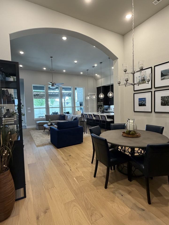 1712 Friendship Ln #NA - Photo 4 of 28