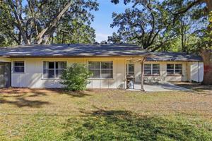 featured image of 528 Nw 36th St #NA