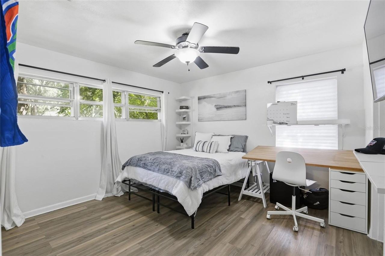 528 Nw 36th St #NA - Photo 6 of 11