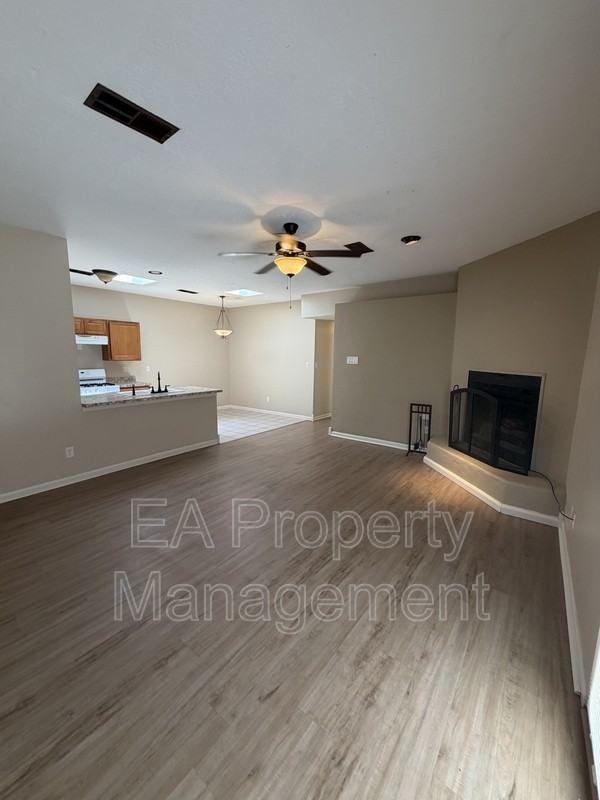 6532 Keeling St Nw - Photo 3 of 27