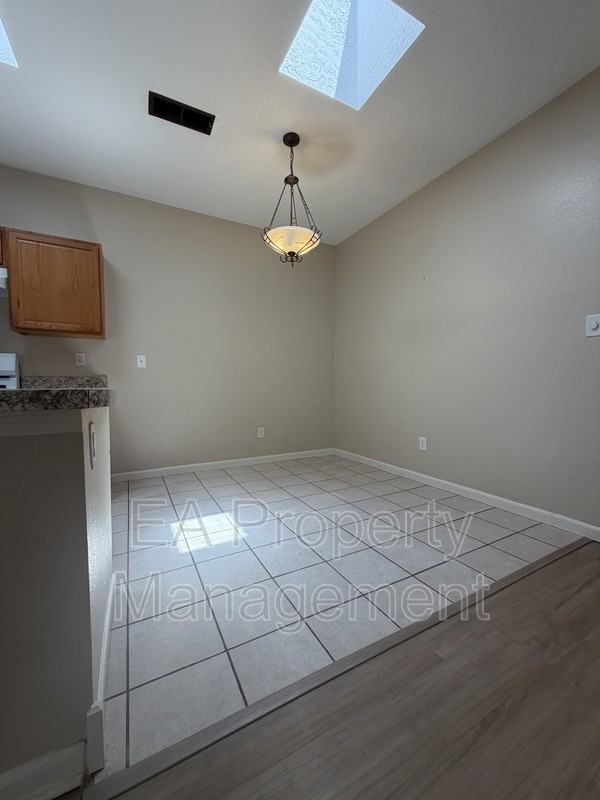 6532 Keeling St Nw - Photo 7 of 27
