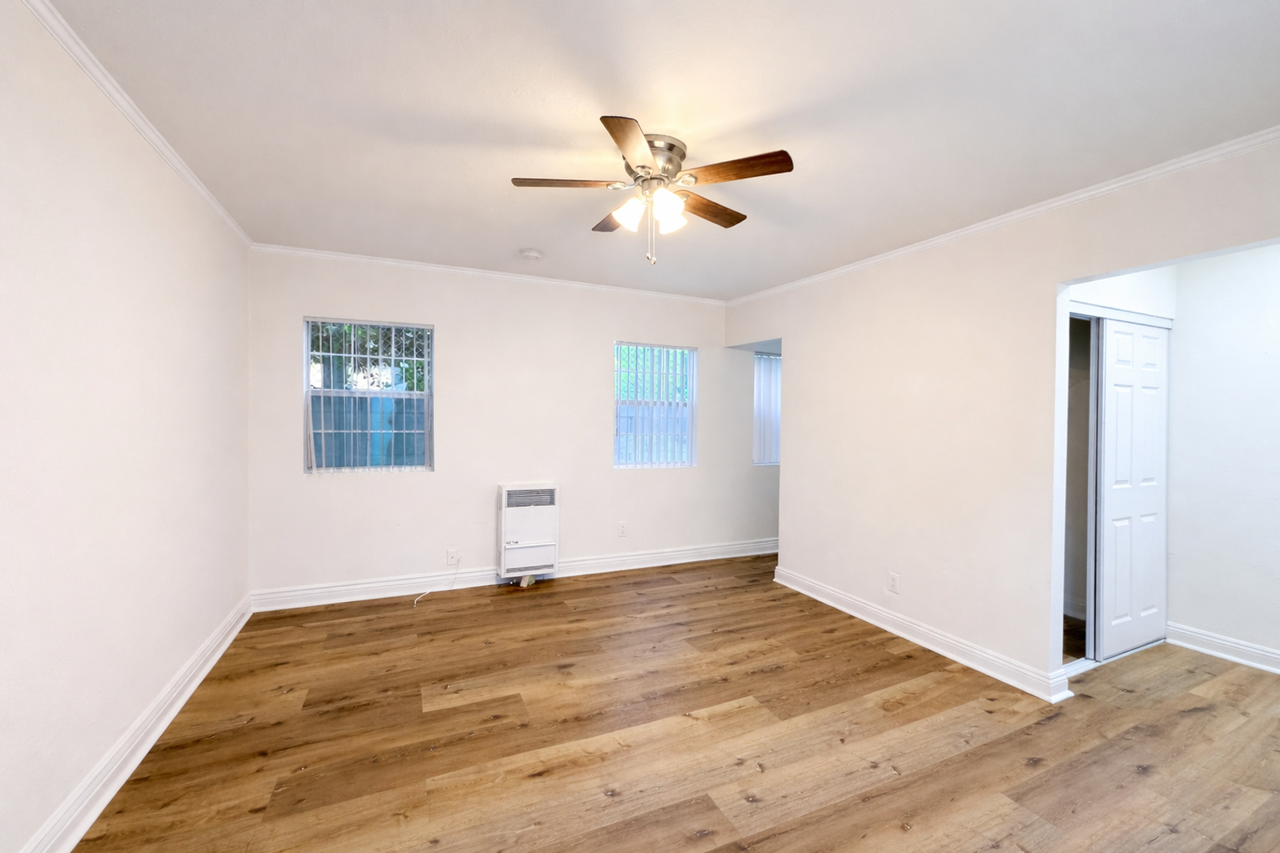 MC 1234 Berendo Properties LLC - Photo 2 of 30