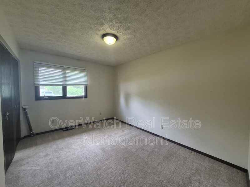 12250 Mary Ave - Photo 7 of 21