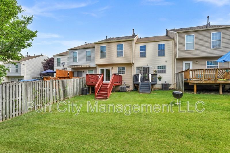 9219 Christo Ct - Photo 5 of 24